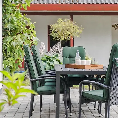Feriehus Hakon - 550m From The Sea By Interhome Gedser